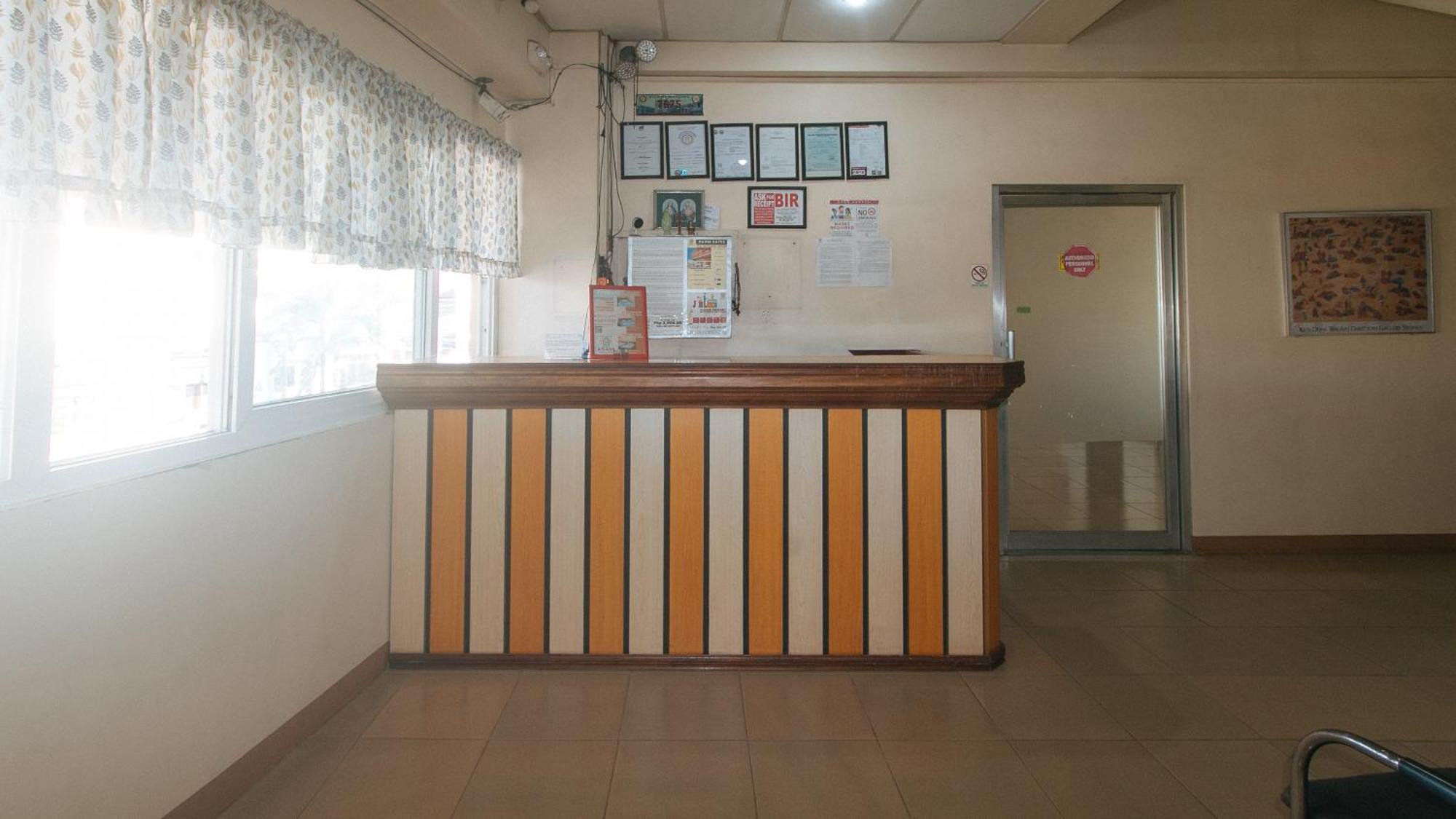 Reddoorz @ Asiana Pension Inn มันดาเวซิตี้ ภายนอก รูปภาพ