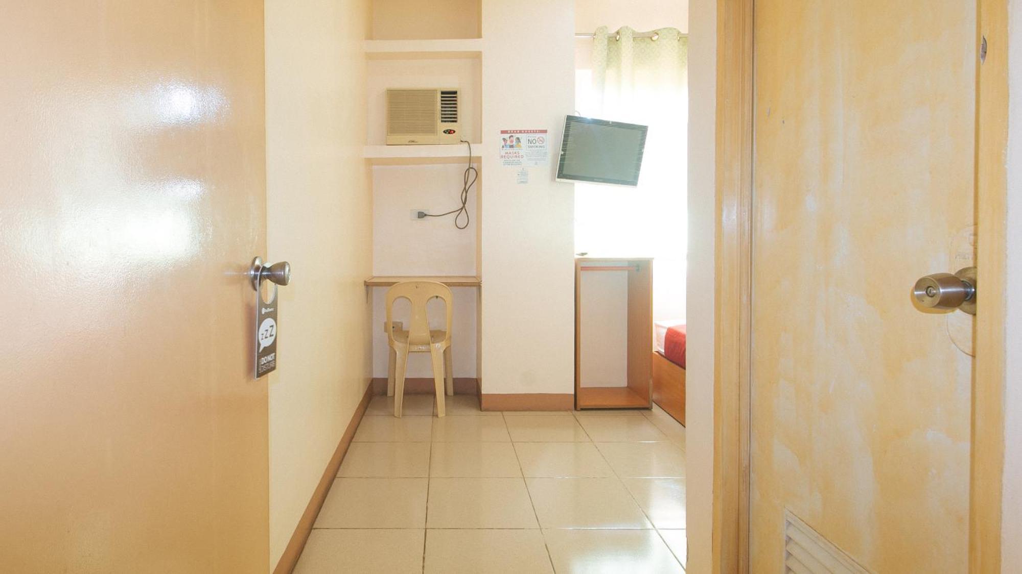 Reddoorz @ Asiana Pension Inn มันดาเวซิตี้ ภายนอก รูปภาพ